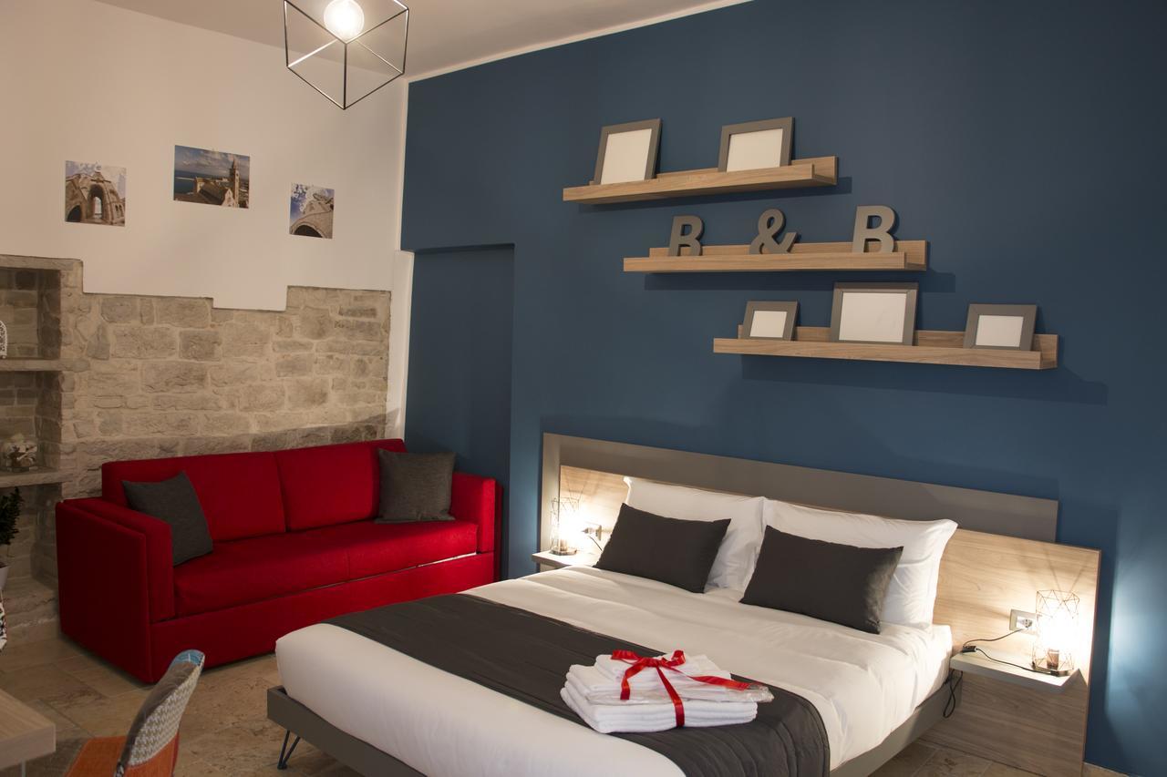 La Cattedrale Dai Tetti Bed & Breakfast Trani Exterior photo