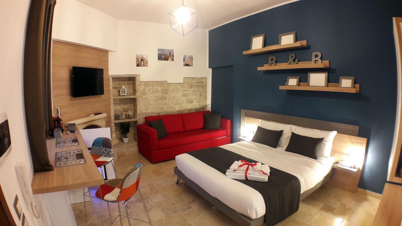 La Cattedrale Dai Tetti Bed & Breakfast Trani Exterior photo