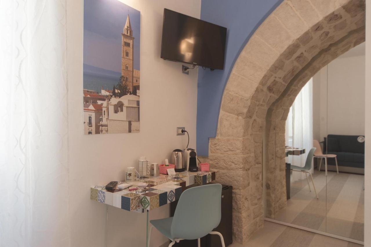 La Cattedrale Dai Tetti Bed & Breakfast Trani Exterior photo