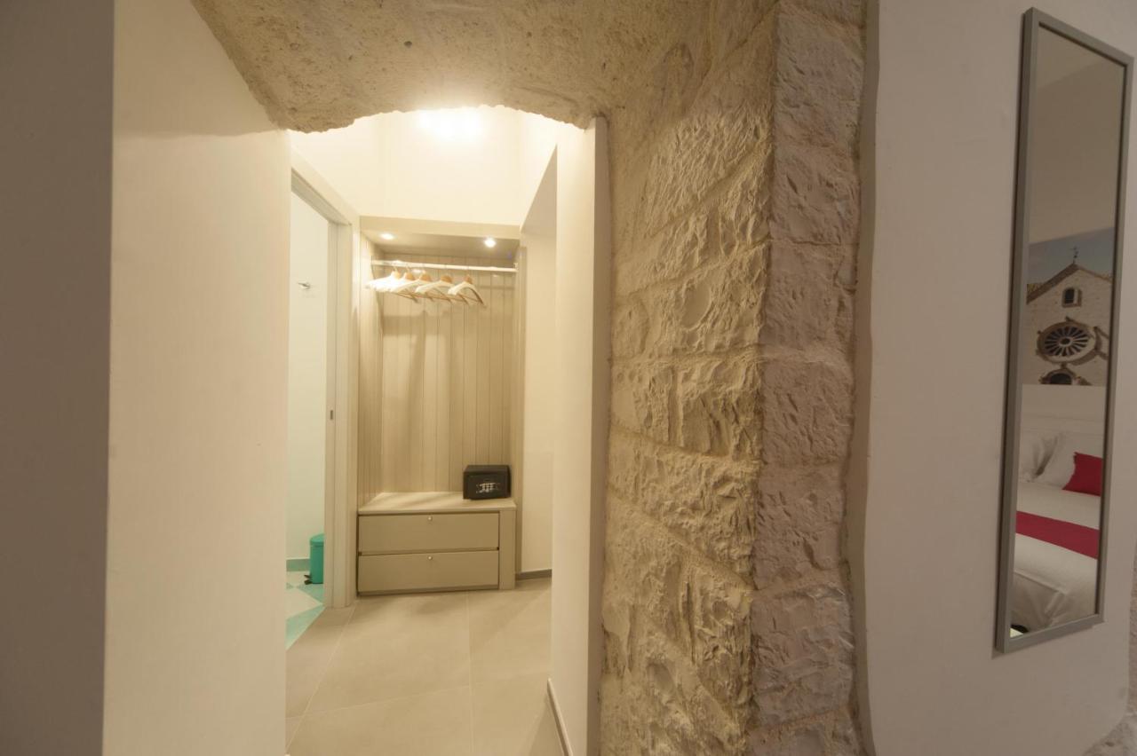 La Cattedrale Dai Tetti Bed & Breakfast Trani Exterior photo