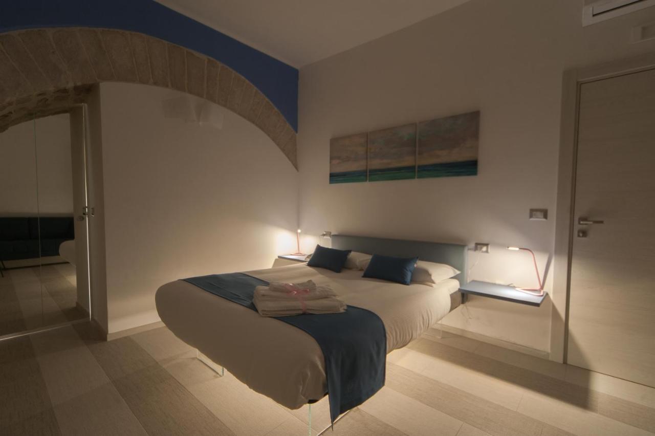 La Cattedrale Dai Tetti Bed & Breakfast Trani Exterior photo