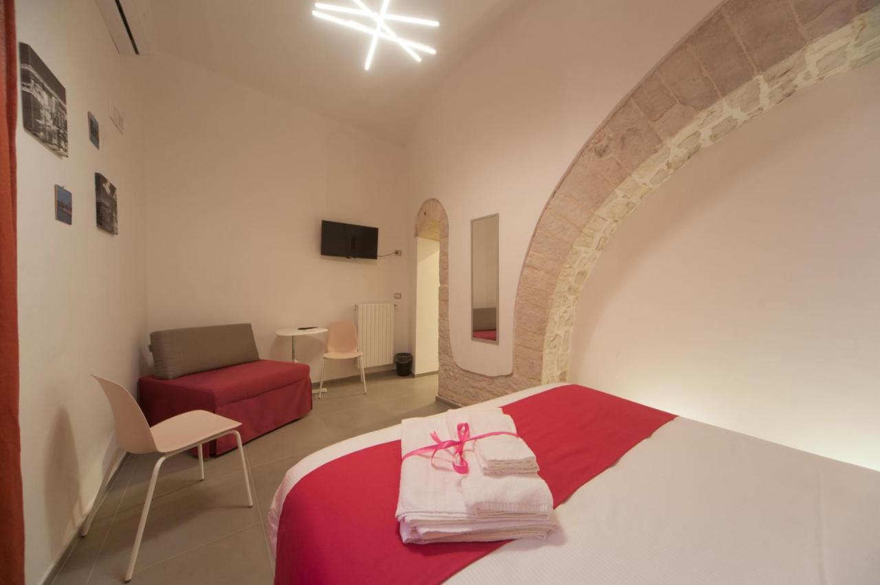 La Cattedrale Dai Tetti Bed & Breakfast Trani Exterior photo